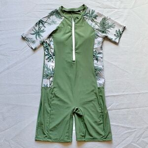Tween Girls One Piece Surfer Style Tropical Green Swimsuit with Padding 10-12